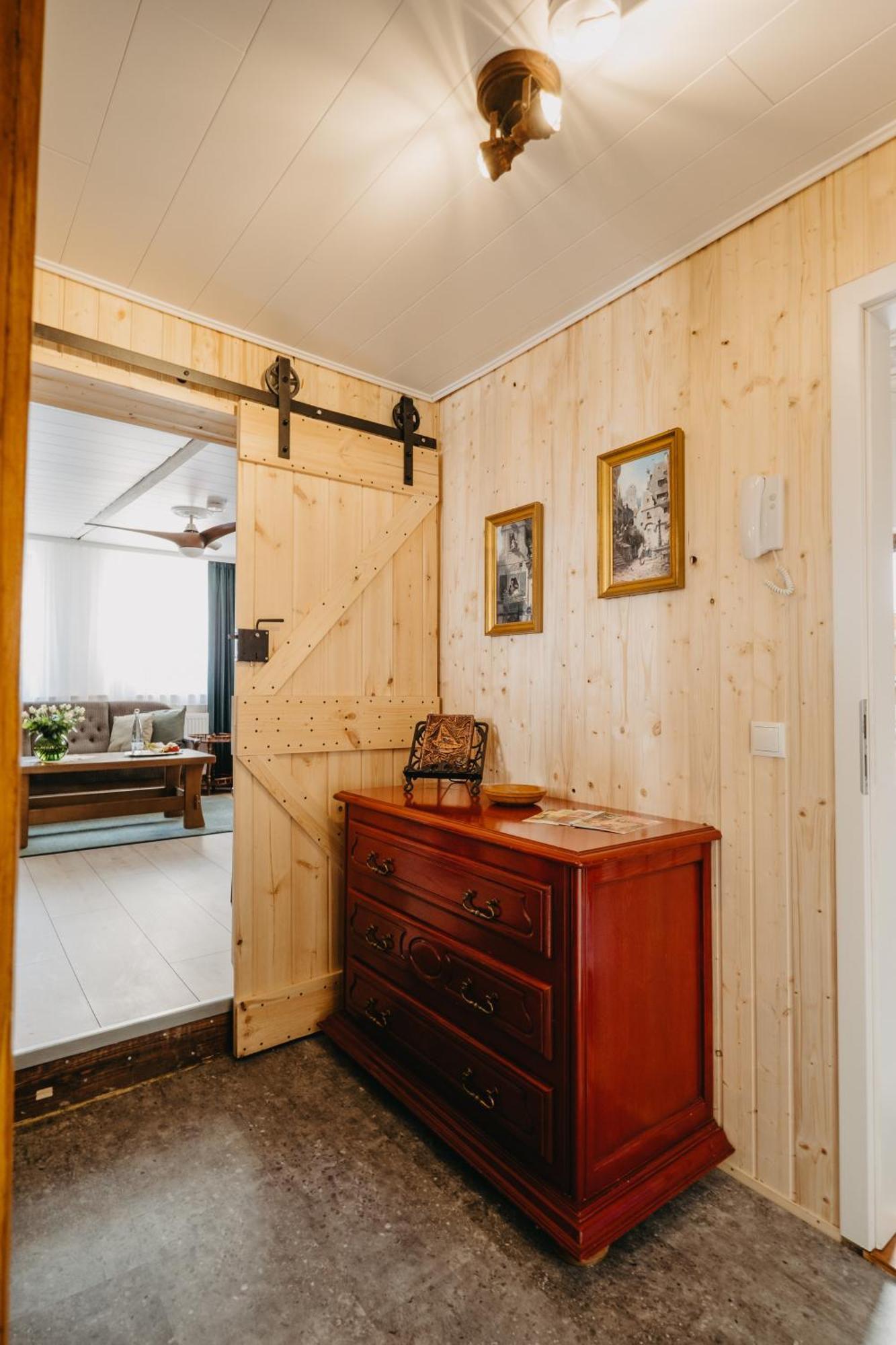 Apartamento Altes Haeusle Am Waschbach-Weinberg Edenkoben Exterior foto